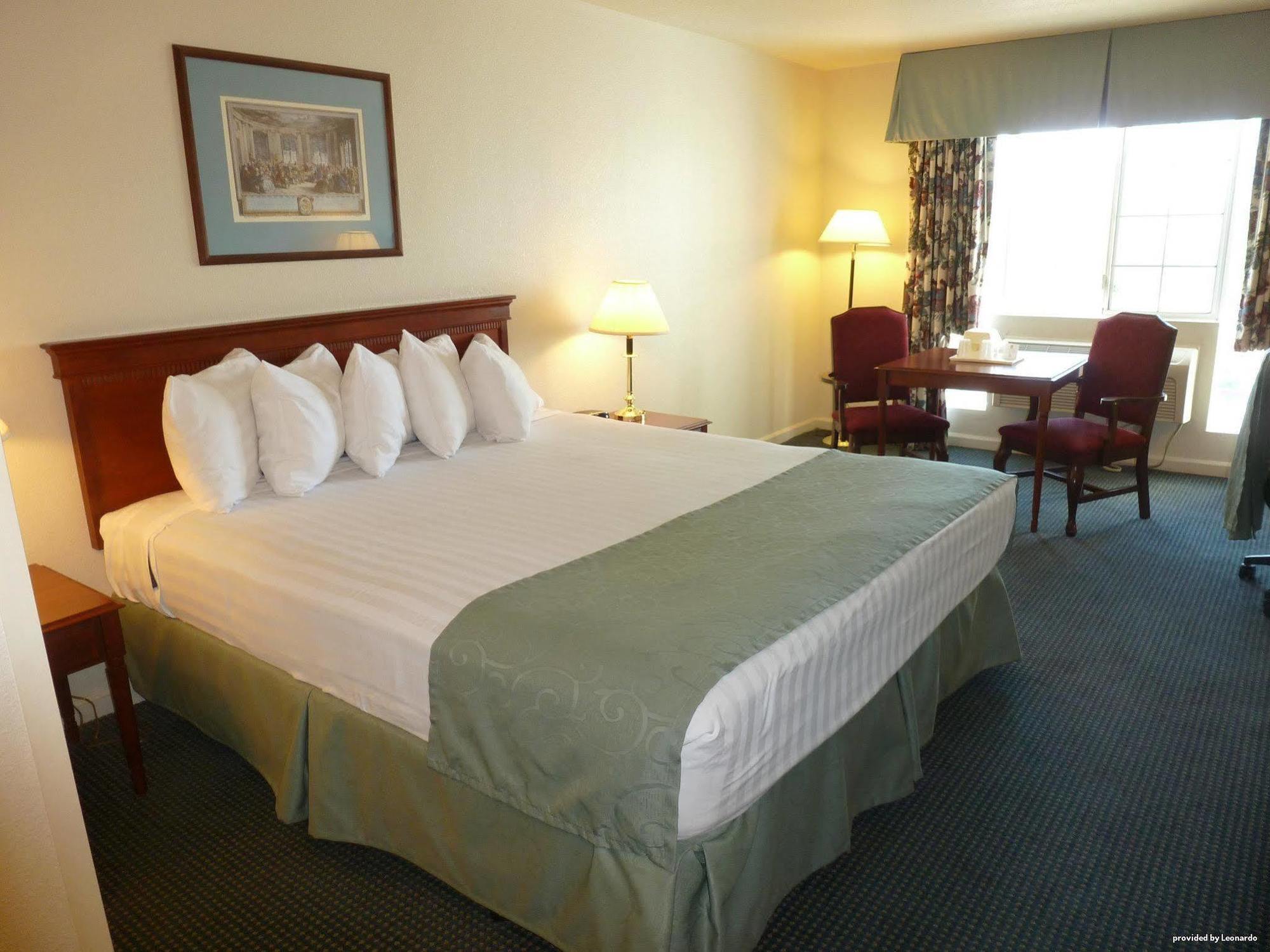 Best Western Capital City Inn Sacramento Room photo